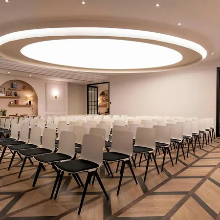 Renaissance Nobel Tour Eiffel Hotel 4*