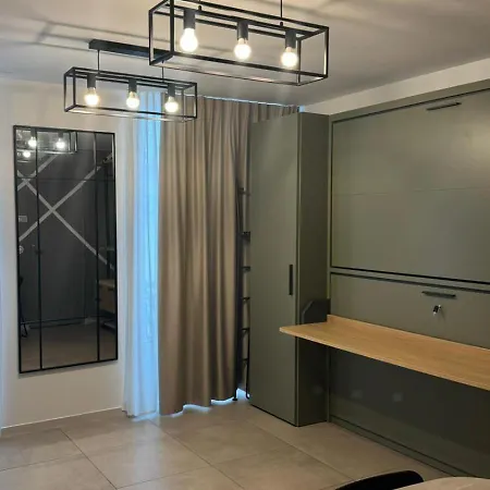 アパートホテル Multiresidence L'elysee *