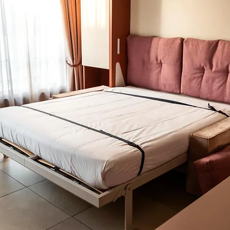 Multiresidence L'elysee アパートホテル