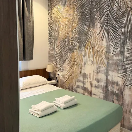 Multiresidence L'elysee アパートホテル *
