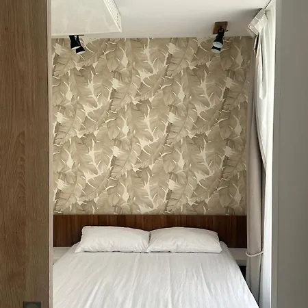 Multiresidence L'elysee アパートホテル パリ