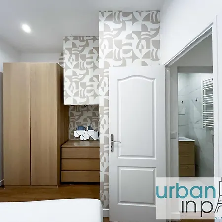 Apartment Urban Flat 35 - 2 Bedroom Grands Boulevards