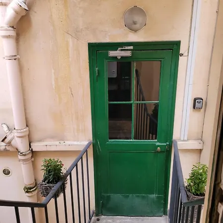 Apartment Calme Proche Montmartre Et Batignolles - Metro 13 Et 14 *
