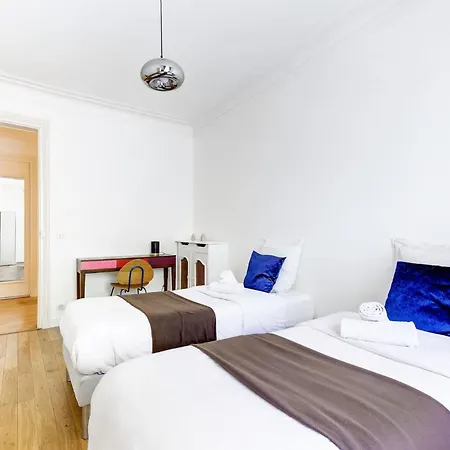3br Parisian Charm Near Champs-elysees & La Defense Apartment Paris