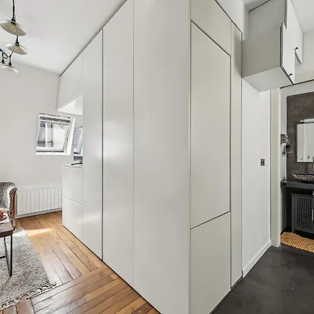 Charming Overlooking Place Des Victoires Lejlighed *
