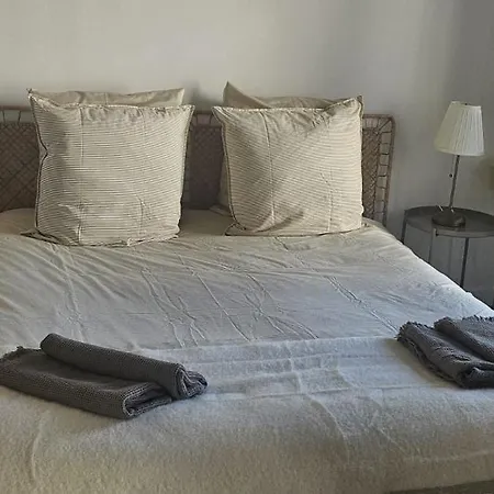 4 Guests Montorgueil 2 Paris