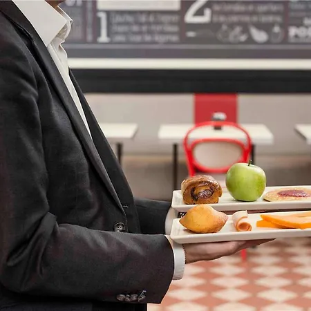 Hotel Ibis Paris La Défense Esplanade