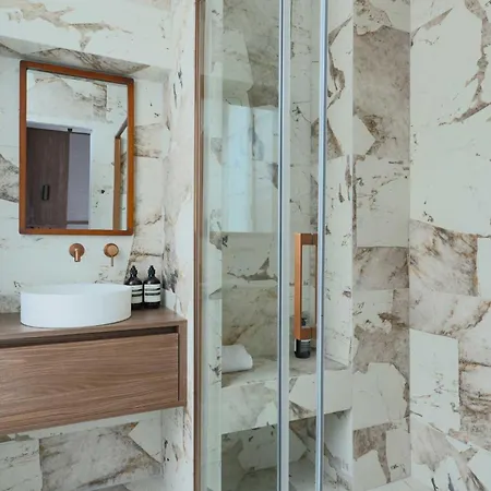 Elegant - 3br-8p- Le Marais * París