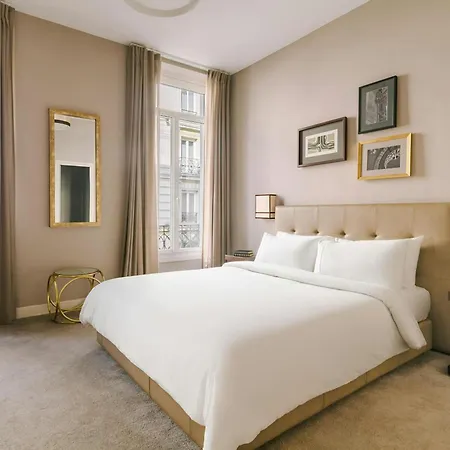 Le Frochot Hotel Pigalle, Sonder By Marriott Bonvoy Hotel 3*