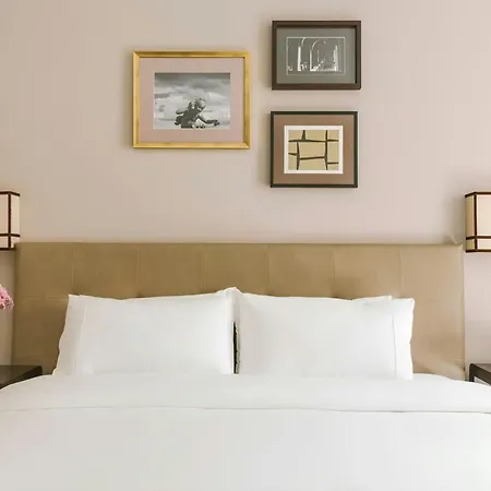 Le Frochot Hotel Pigalle, Sonder By Marriott Bonvoy Paris