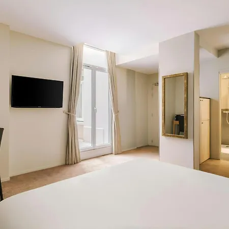 Le Frochot Hotel Pigalle, Sonder By Marriott Bonvoy 3*
