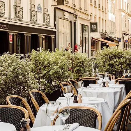 Hotel Thoumieux Paris