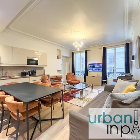 Appartement Urban Flat 63 - 3 Bedrooms Flat Champs-elysees Mermoz Paris