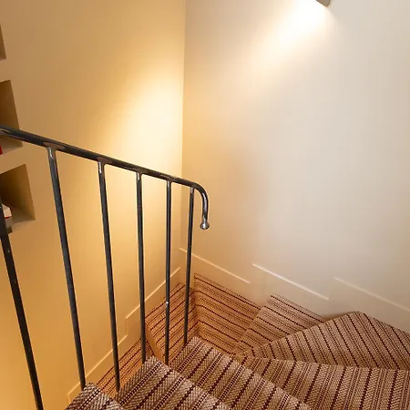 Apartment Pick A Flat's House In Saint-germain Des Pres - Impasse Paul Louis Courier Paris
