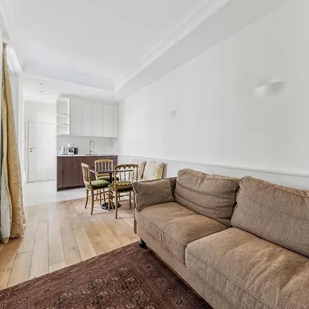 Au Coeur Du Quartier St Germain Apartman