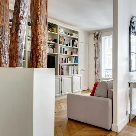Luxury - Champs Elysees Apartment Paris