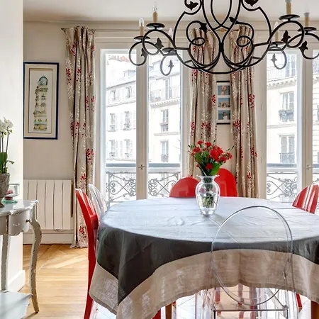 Luxury - Champs Elysees Paris