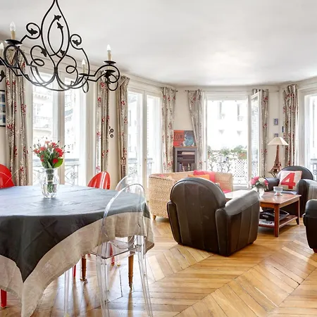 Luxury - Champs Elysees Apartment *