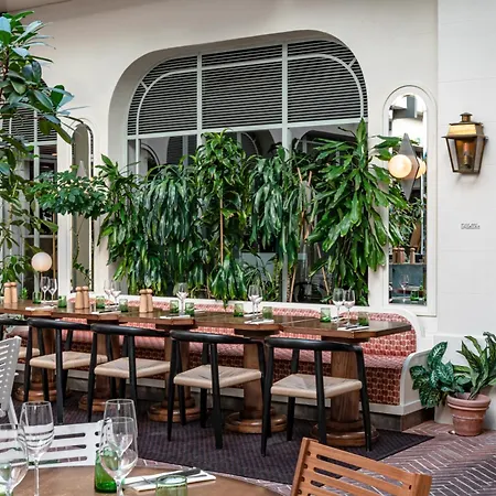 Grands Boulevards Experimental Hotel 4*
