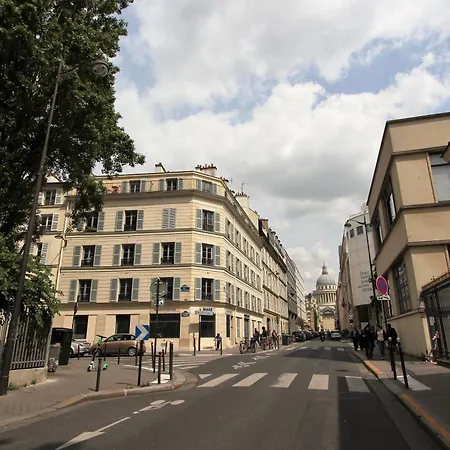 5 Au Dernier Etage * Párizs