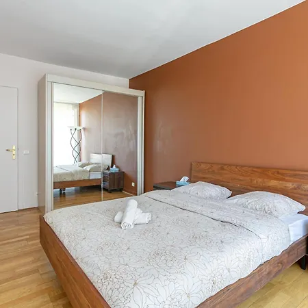 Appartement élysées Paris