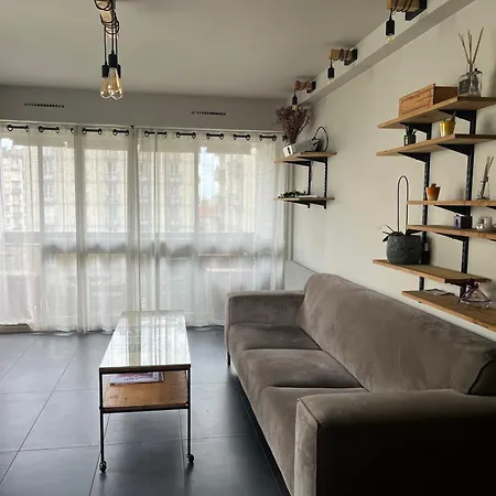 Terrasse Avec Vue, Proche Bercy-paris, 3 Pieces Spacieux Et Confort アパート *