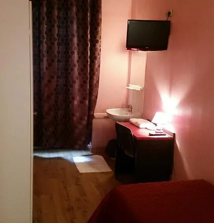 Hotel Victory Galou