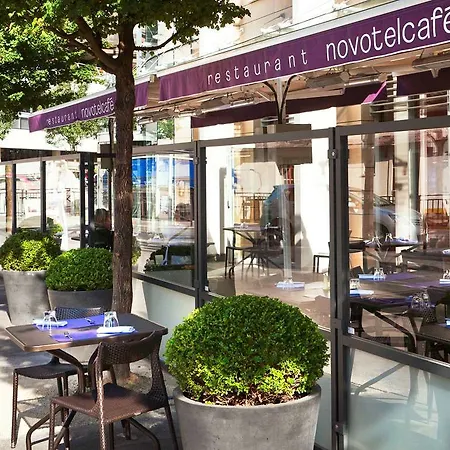 Novotel Centre Gare Montparnasse Hotel