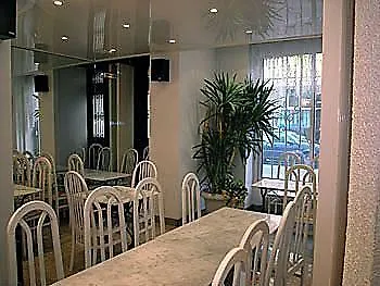 Grand Nouvel Opera מלון 3*