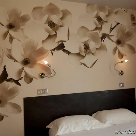 Vivaldi Hotel Puteaux