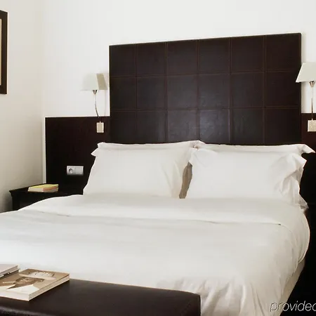 Hotel Plaza Tour Eiffel Paryż