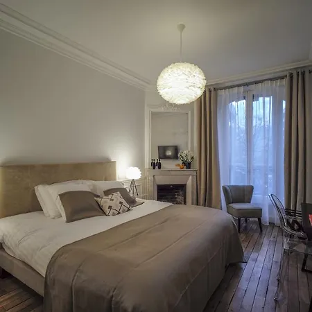 Relais12bis By Eiffel Tower 3*