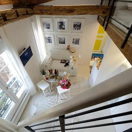 Les Patios Du Marais 2 Appartement