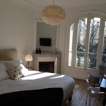 Relais12bis By Eiffel Tower 3*