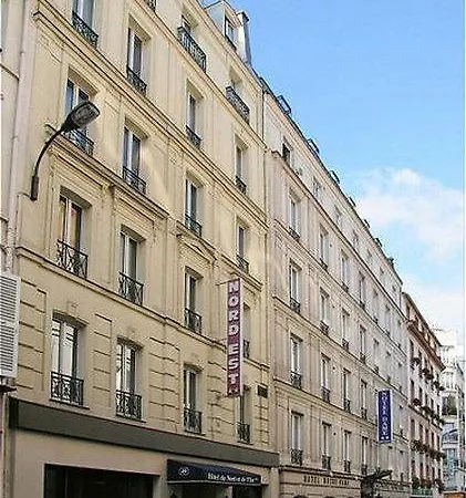 Hotel Du Nord Et De L'est 3*