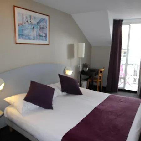 Mercure Pigalle Sacre Coeur Szálloda 4*