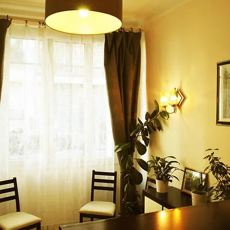 Hotel Avenir Jonquière *