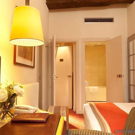 Hotel Moderniste 4*
