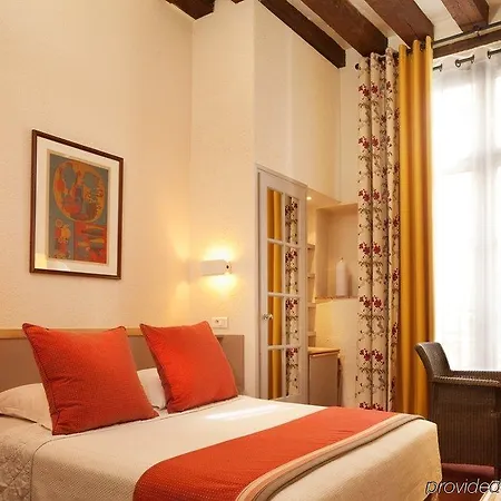 Hotel Moderniste 4*