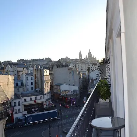 Moulin Rouge Ii Appartement *
