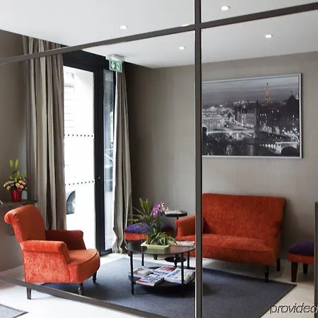 Le Relais Saint Charles Hotel