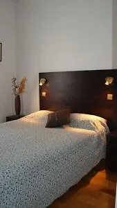 Le Twelve Hotel 3*