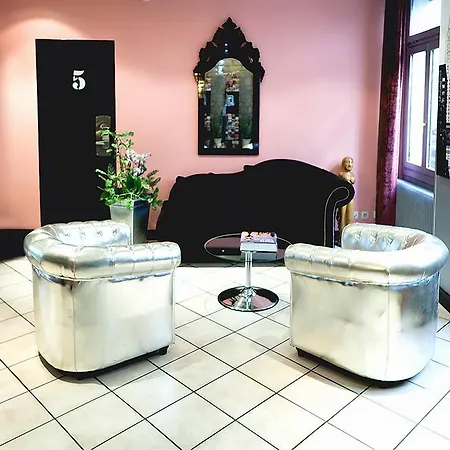 Hotel Jean Gabriel Montmartre 3*