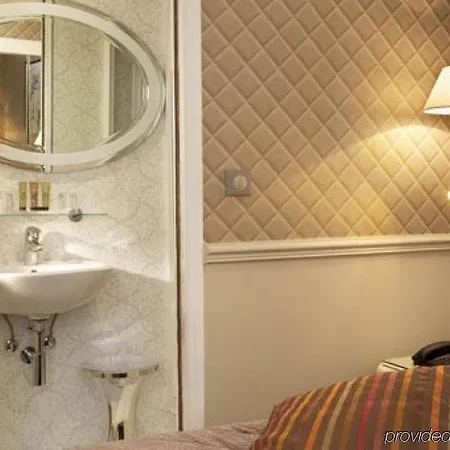 Hotel Riviera Elysees 3*