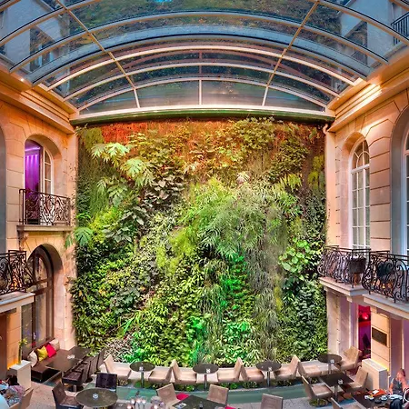 Hotel Pershing Hall Paris