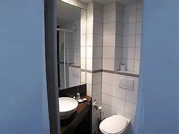 Source 3* Париж