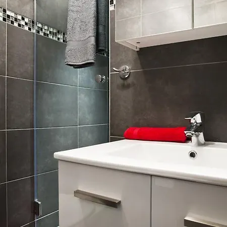 Pick A Flat's In Le Marais - Rue Beautreillis * Paris