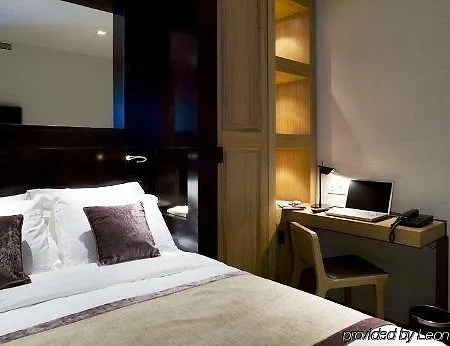 Marceau Champs-elysées Hotel