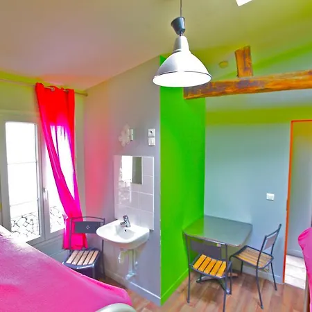 Woodstock Montmartre By Hiphophostels Hostel *