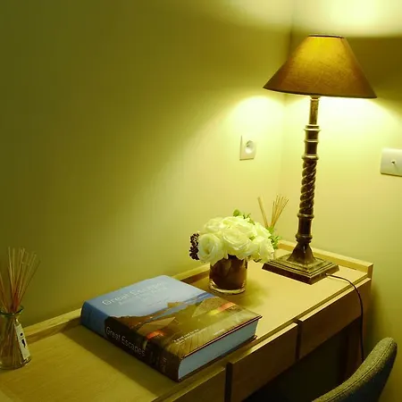 Tour Eiffel Apartment *